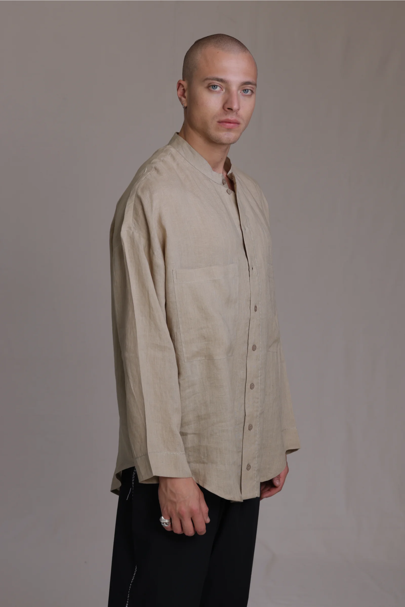 ALBI Hikari Shirt, an oversized linen band collar shirt with tonal hand-stitched detailing